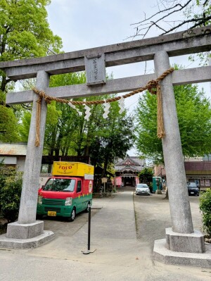 若宮八幡宮の鳥居