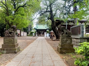 篠原八幡神社の境内