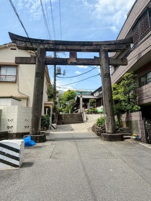 白山神社の鳥居